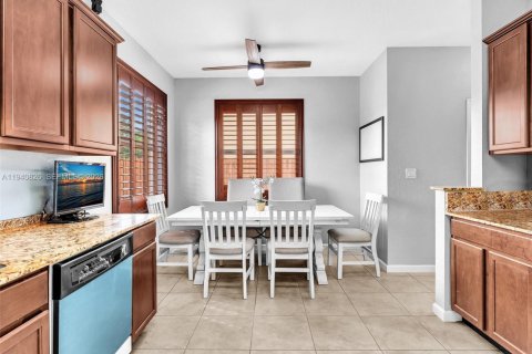 Villa ou maison à vendre à Homestead, Floride: 4 chambres, 191.19 m2 № 1998324 - photo 23