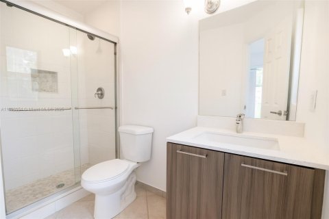 Купить виллу или дом в Майами, Флорида 3 спальни, 126.44м2, № 1949735 - фото 12