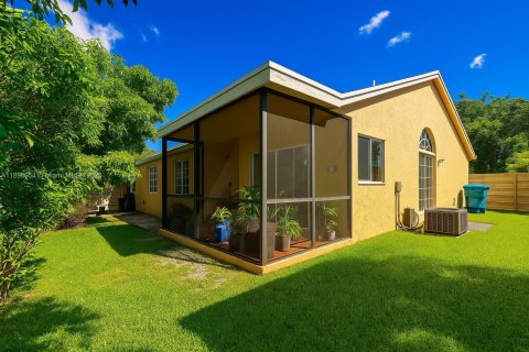 Купить виллу или дом в Майами, Флорида 3 спальни, 126.44м2, № 1949735 - фото 20