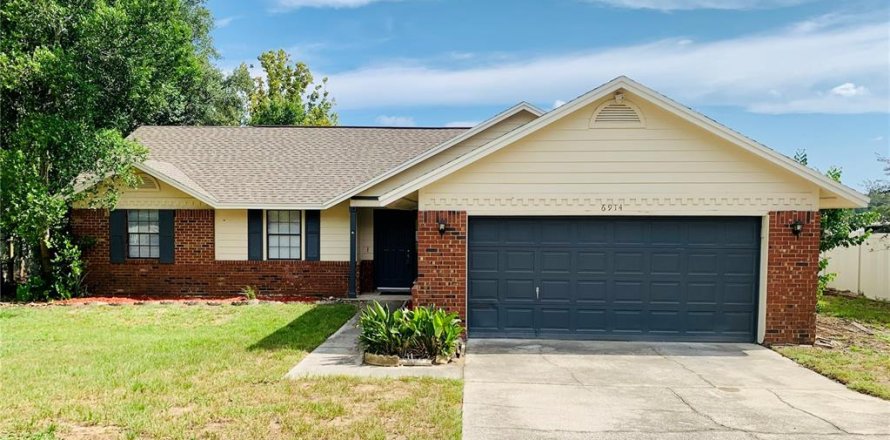 Villa ou maison à Orlando, Floride 3 chambres, 131.92 m2 № 2225258