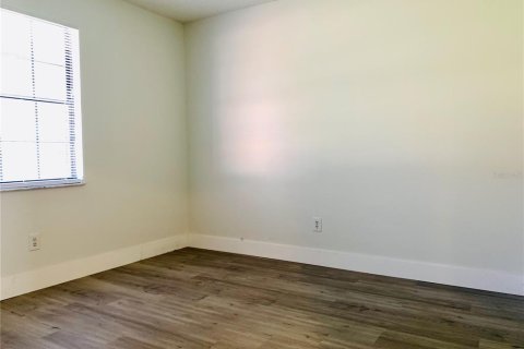 Villa ou maison à vendre à Orlando, Floride: 3 chambres, 131.92 m2 № 2225258 - photo 16