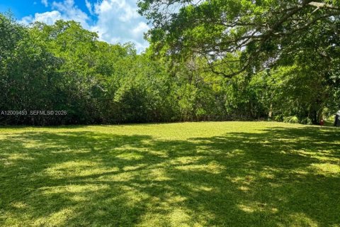 House in Jupiter, Florida 7 bedrooms, 1012.63 sq.m. № 2072551 - photo 9