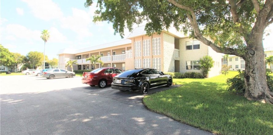 Condo in Boca Raton, Florida, 2 bedrooms  № 936719