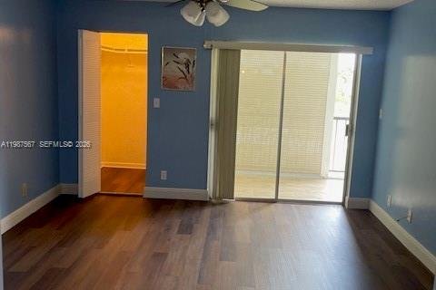 Condo in Lauderhill, Florida, 2 bedrooms  № 2050639 - photo 5