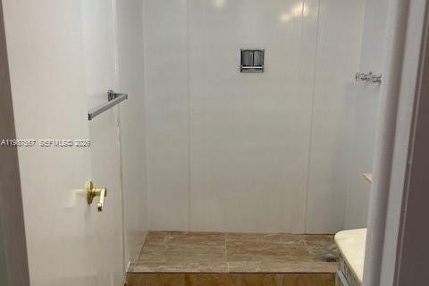 Condo in Lauderhill, Florida, 2 bedrooms  № 2050639 - photo 11