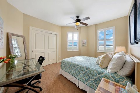 Condo in Cape Coral, Florida, 3 bedrooms  № 2101806 - photo 11