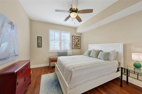 Condo in Cape Coral, Florida, 3 bedrooms  № 2101806 - photo 13