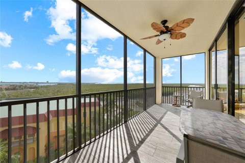 Condo in Cape Coral, Florida, 3 bedrooms  № 2101806 - photo 26
