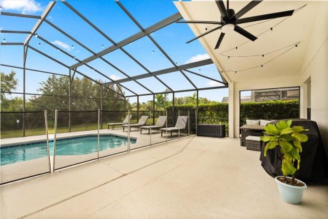House in Davenport, Florida 4 bedrooms, 167.22 sq.m. № 1914897 - photo 28