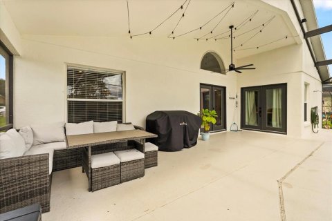 House in Davenport, Florida 4 bedrooms, 167.22 sq.m. № 1914897 - photo 27