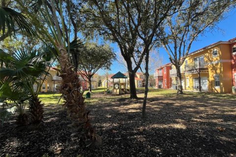 Adosado en venta en Kissimmee, Florida, 3 dormitorios, 119.94 m2 № 1717547 - foto 23
