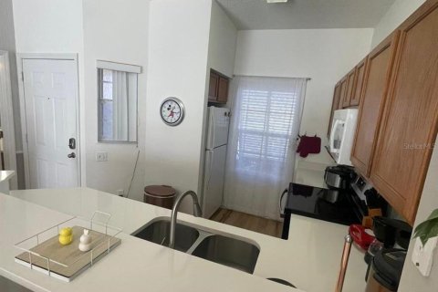 Adosado en venta en Kissimmee, Florida, 3 dormitorios, 119.94 m2 № 1717547 - foto 4