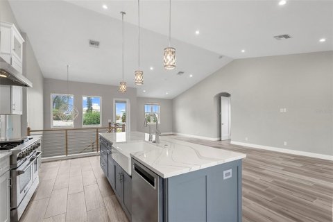 Villa ou maison à vendre à Englewood, Floride: 4 chambres, 184.78 m2 № 2408383 - photo 20