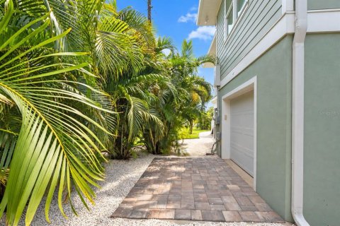 Villa ou maison à vendre à Englewood, Floride: 4 chambres, 184.78 m2 № 2408383 - photo 5