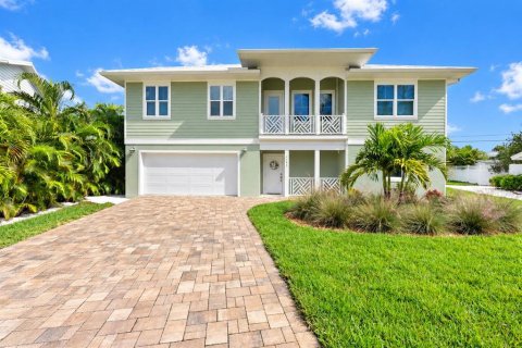 Villa ou maison à vendre à Englewood, Floride: 4 chambres, 184.78 m2 № 2408383 - photo 2