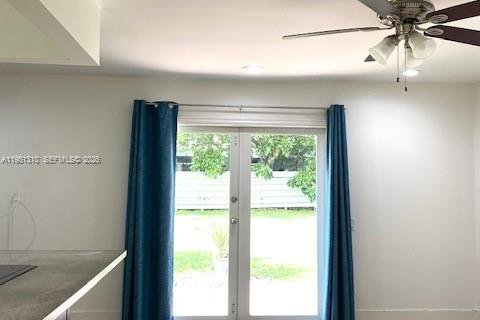 Снять в аренду виллу или дом в Майами, Флорида 3 спальни, 158.31м2, № 2007310 - фото 12