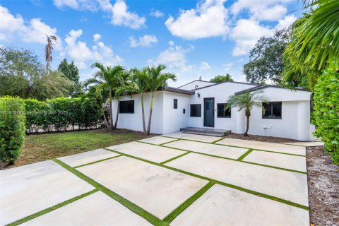 Casa en venta en Miami, Florida, 4 dormitorios, 198.81 m2 № 1971013 - foto 25