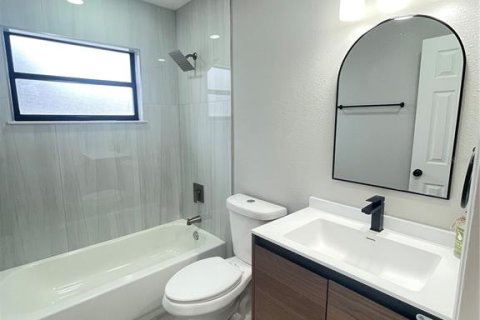 Casa en venta en Kissimmee, Florida, 3 dormitorios, 145.39 m2 № 1509954 - foto 19