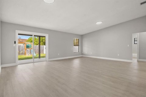 Casa en venta en Kissimmee, Florida, 3 dormitorios, 145.39 m2 № 1509954 - foto 6