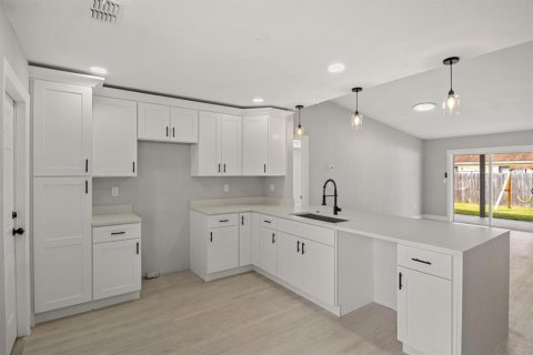 Casa en venta en Kissimmee, Florida, 3 dormitorios, 145.39 m2 № 1509954 - foto 9