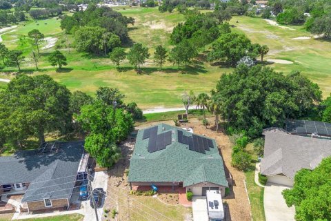 House in Deltona, Florida 3 bedrooms, 209.4 sq.m. № 1853455 - photo 13