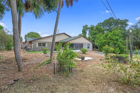 House in Deltona, Florida 3 bedrooms, 209.4 sq.m. № 1853455 - photo 16