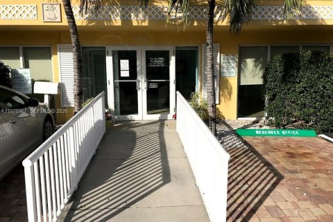 Condominio en alquiler en Fort Lauderdale, Florida, 1 dormitorio, 58.06 m2 № 2079242 - foto 26