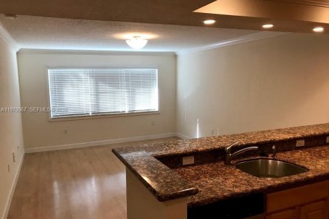 Condominio en alquiler en Fort Lauderdale, Florida, 1 dormitorio, 58.06 m2 № 2079242 - foto 4