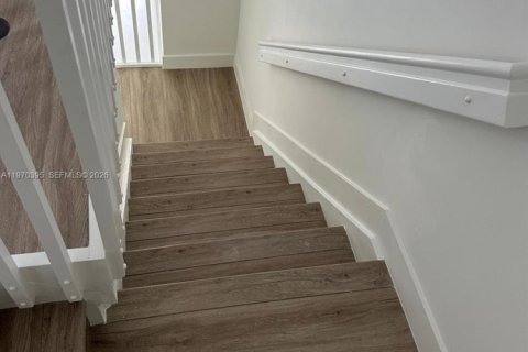 Купить таунхаус в Хомстед, Флорида 4 спальни, 163.51м2, № 2042921 - фото 8