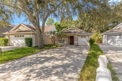 House in Wesley Chapel, Florida 3 bedrooms, 93.46 sq.m. № 2314956