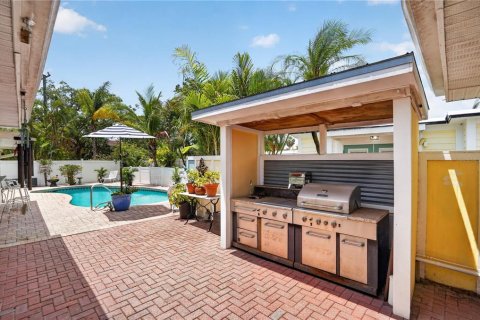 House in Bradenton, Florida 3 bedrooms, 153.38 sq.m. № 2218943 - photo 25