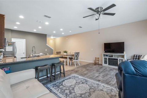 Adosado en venta en Windermere, Florida, 3 dormitorios, 179.86 m2 № 1630572 - foto 6
