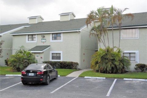 Copropriété à louer à Sunrise, Floride: 2 chambres, 83.61 m2 № 1758618 - photo 15