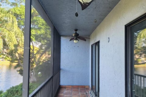 Touwnhouse à louer à Plantation, Floride: 3 chambres, 170.01 m2 № 2048740 - photo 23