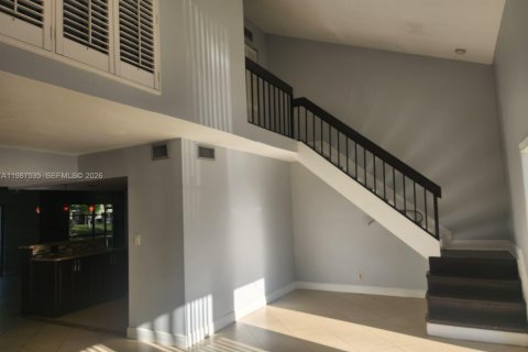 Touwnhouse à louer à Plantation, Floride: 3 chambres, 170.01 m2 № 2048740 - photo 9