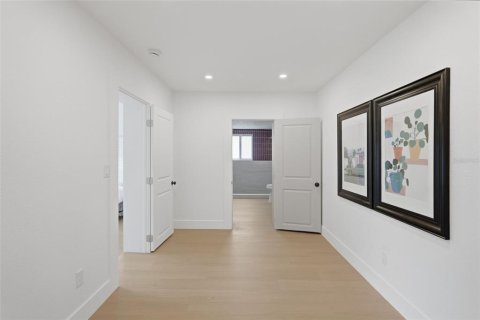 Villa ou maison à vendre à Saint Petersburg, Floride: 3 chambres, 115.66 m2 № 2399314 - photo 21