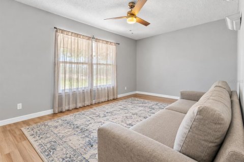 Casa en venta en The Villages, Florida, 3 dormitorios, 124.95 m2 № 2430607 - foto 25