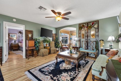 Casa en venta en The Villages, Florida, 3 dormitorios, 124.95 m2 № 2430607 - foto 12