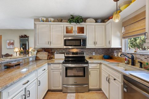 Casa en venta en The Villages, Florida, 3 dormitorios, 124.95 m2 № 2430607 - foto 8