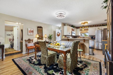 Casa en venta en The Villages, Florida, 3 dormitorios, 124.95 m2 № 2430607 - foto 10