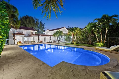 Commercial property in Boynton Beach, Florida 319.86 sq.m. № 1887365 - photo 30