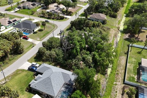Terreno en venta en North Port, Florida № 2218880 - foto 2