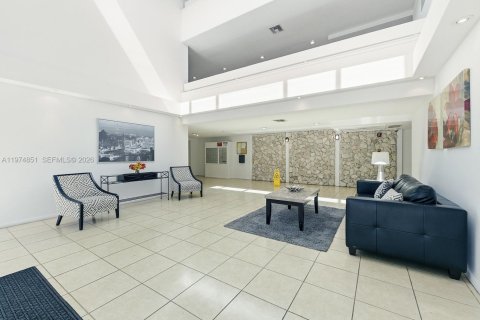 Copropriété à louer à Weston, Floride: 1 chambre, 78.5 m2 № 2048508 - photo 24