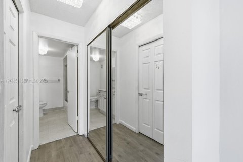 Copropriété à louer à Weston, Floride: 1 chambre, 78.5 m2 № 2048508 - photo 25