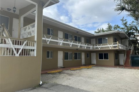 Apartamento en North Miami, Florida 2 dormitorios, 72.46 m2 № 2009399