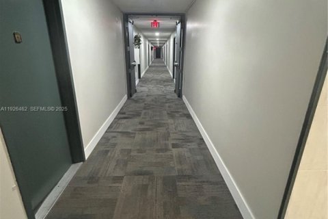 Снять в аренду кондоминиум в Норт-Майами, Флорида 1 спальня, 76.18м2, № 1990246 - фото 6