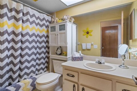 Casa en venta en Port Richey, Florida, 2 dormitorios, 153.01 m2 № 2152172 - foto 11
