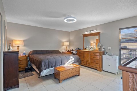 Casa en venta en Port Richey, Florida, 2 dormitorios, 153.01 m2 № 2152172 - foto 18