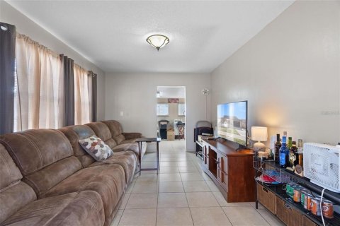Casa en venta en Port Richey, Florida, 2 dormitorios, 153.01 m2 № 2152172 - foto 8