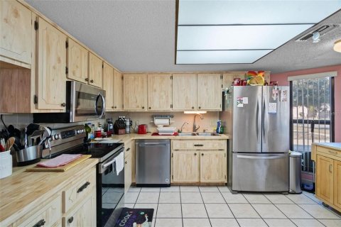 Casa en venta en Port Richey, Florida, 2 dormitorios, 153.01 m2 № 2152172 - foto 14
